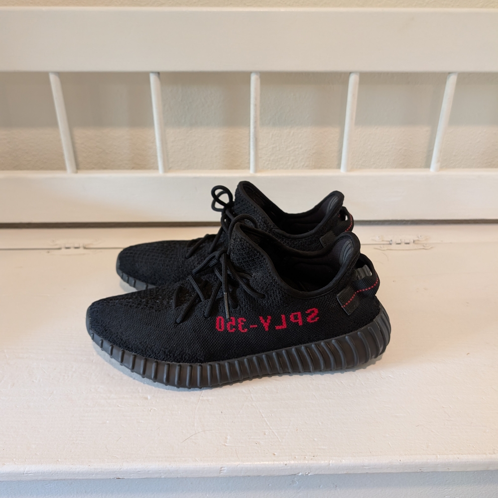 VNDS Adidas Yeezy 350 V2 Bred Size 11 - Picture 5 of 8